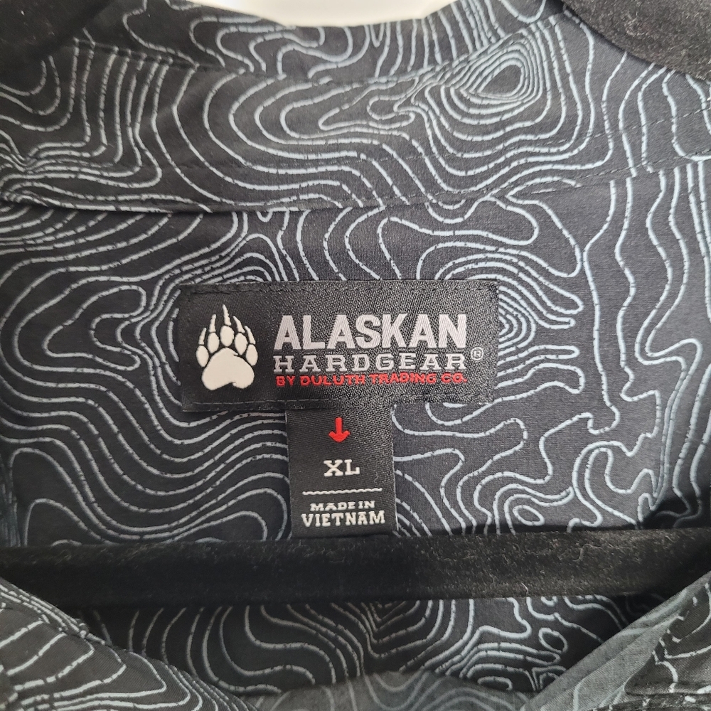 Alaskan Hardgear by Duluth Trading Co. men's geometric performance shirt size XL - Picture 2 of 10
